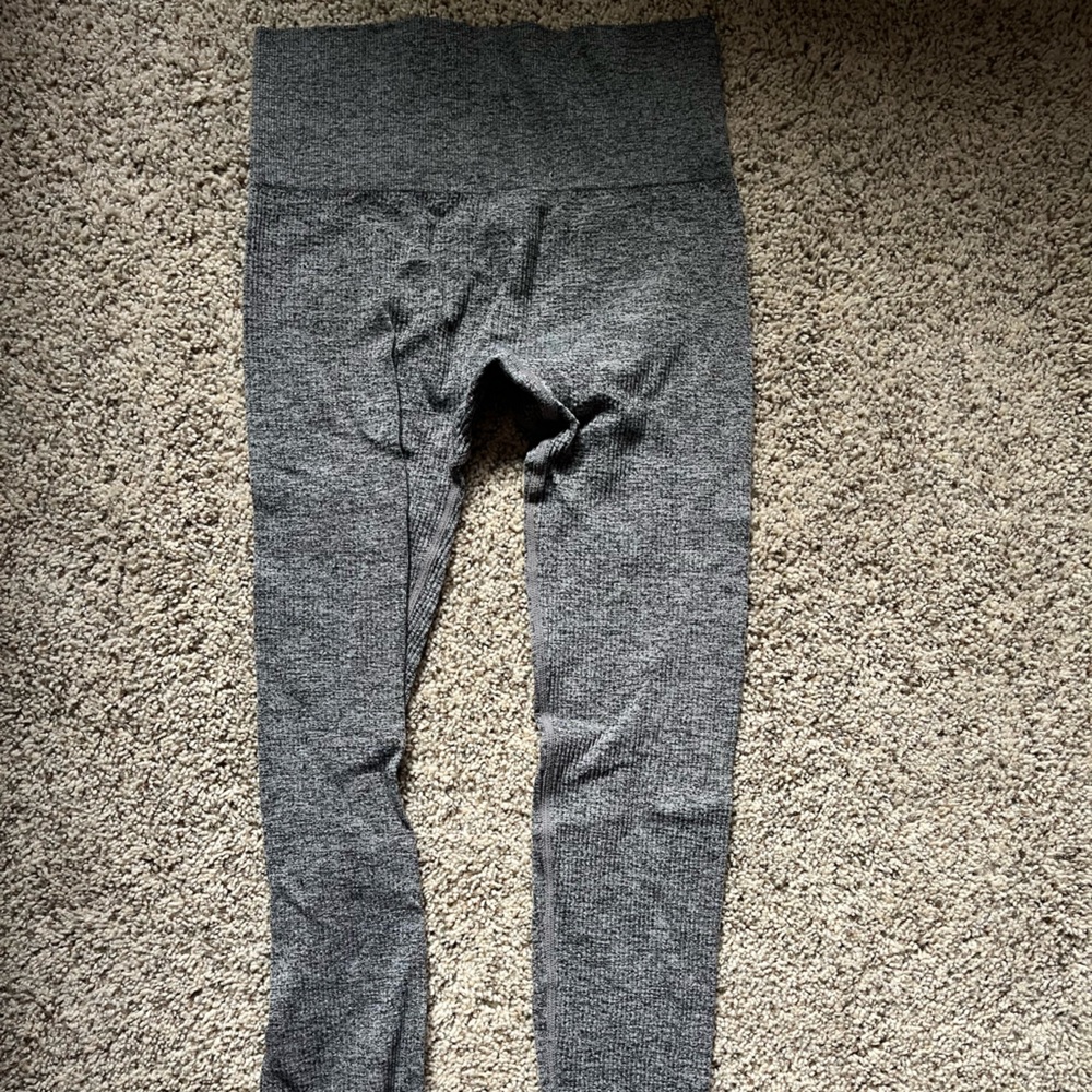 Gray Textured Leggings
